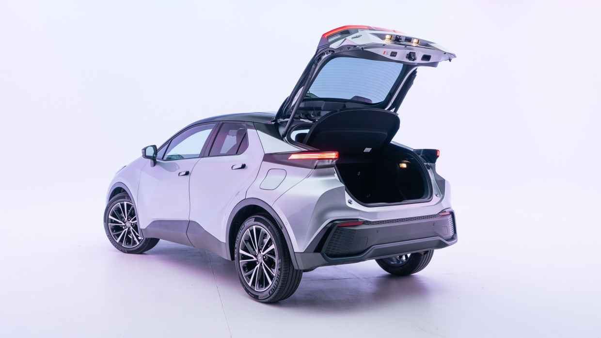 Toyota C-HR Koba 2026 Innenstiefel