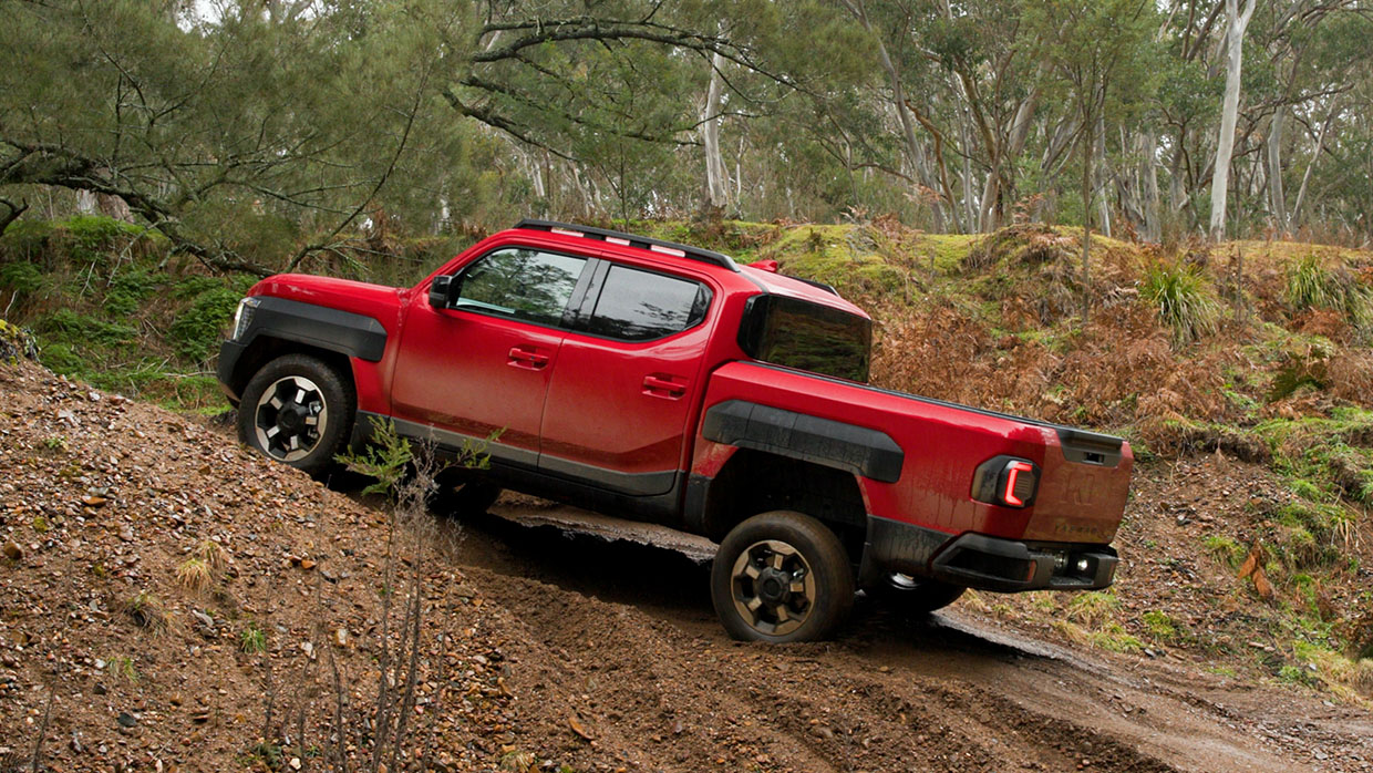 Kia-Tasman-X-Line-Off-Road