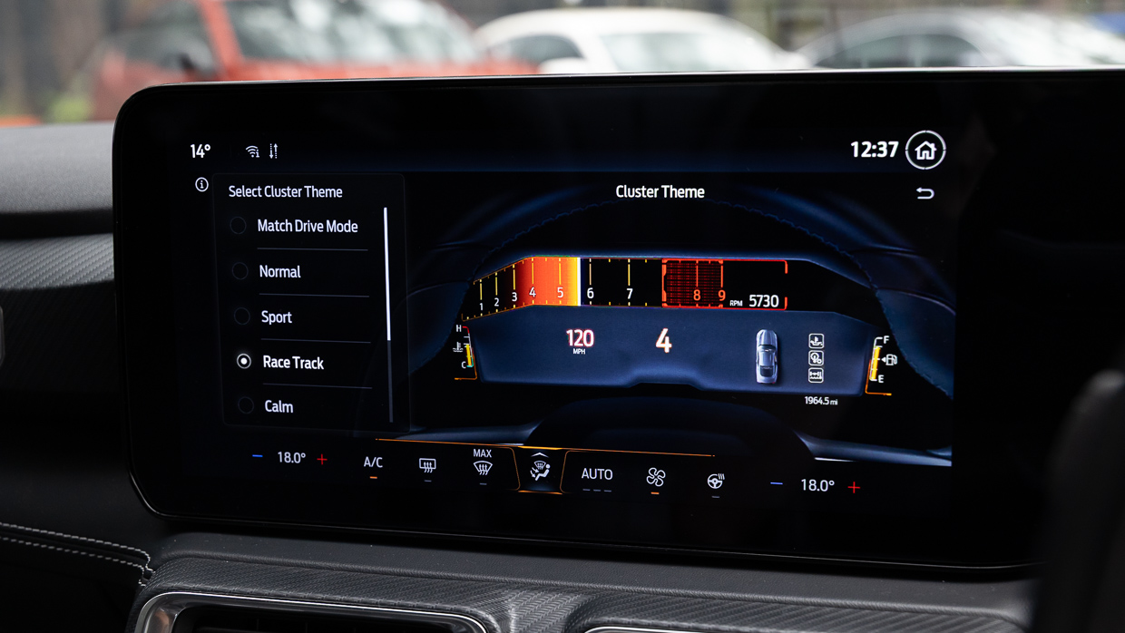 Innenraum des Ford Mustang GT 2025