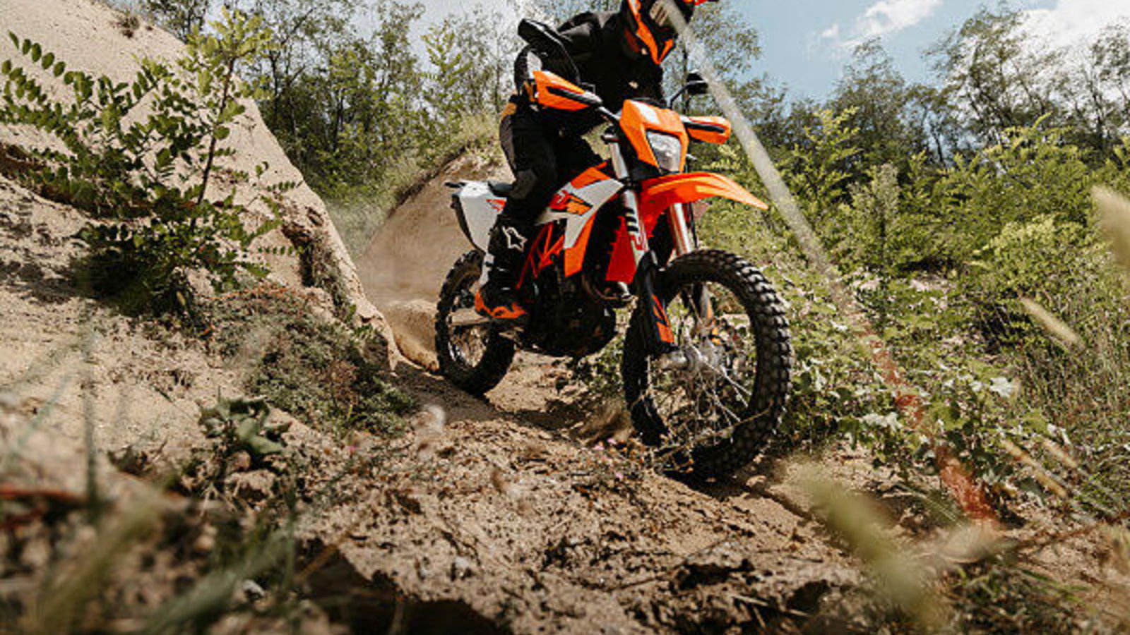 WP Suspension fügt neue Teile für 2025 KTM 390 Enduro R und Adventure R hinzu