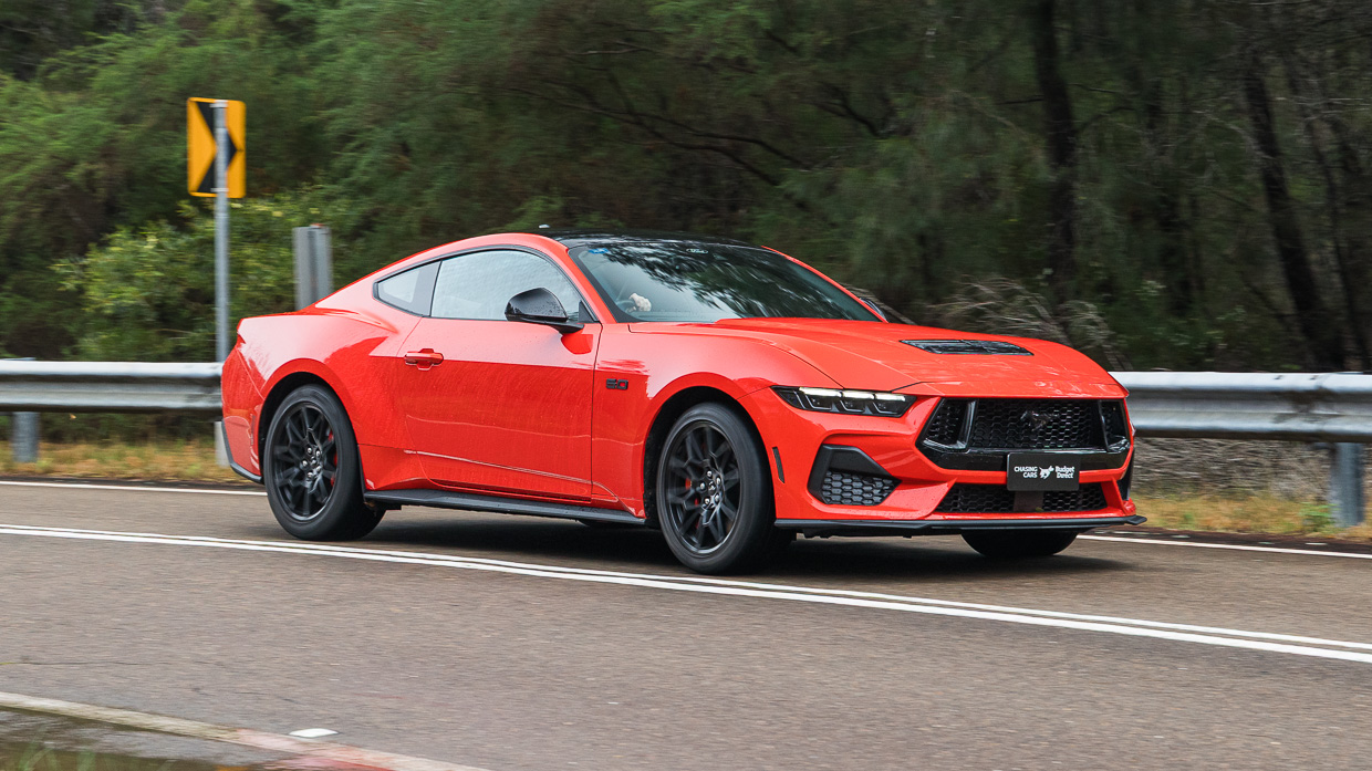 Ford Mustang GT 2025 beim Fahren