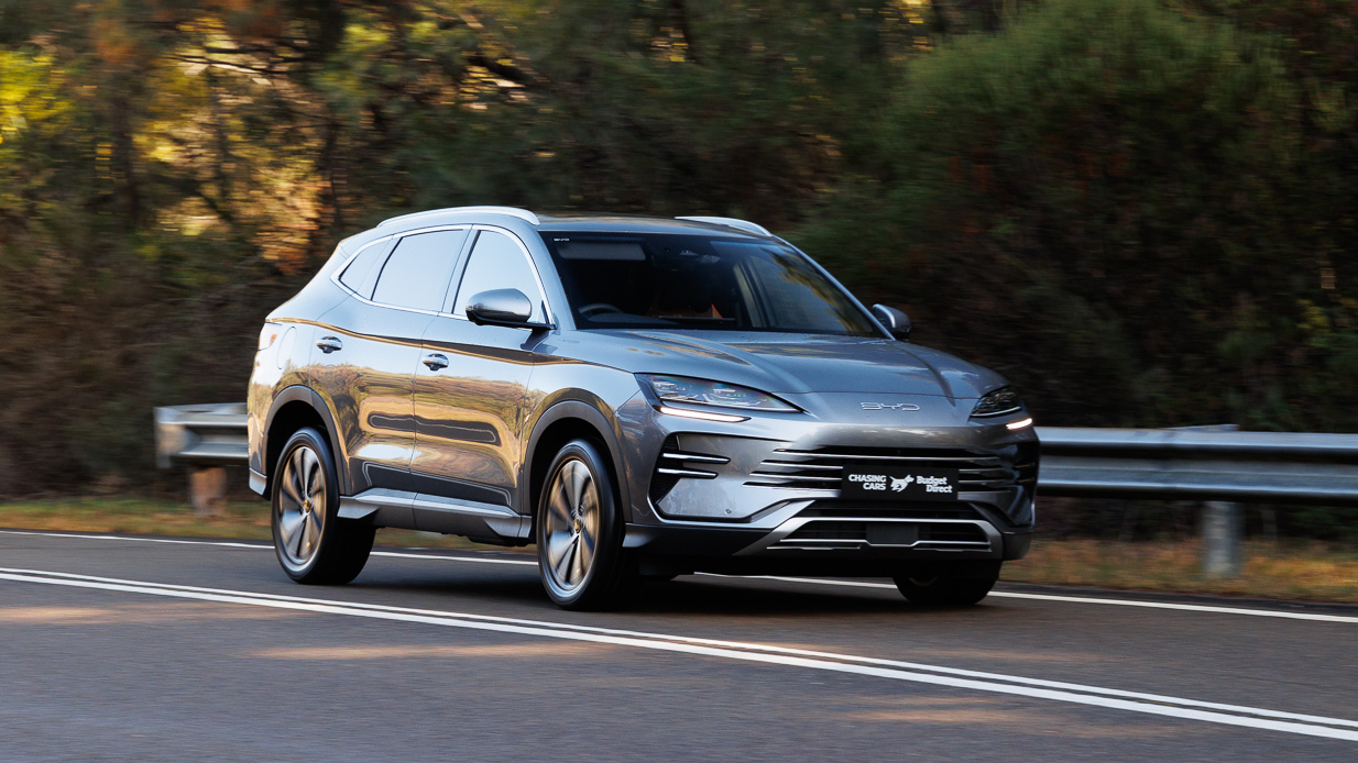 2024 BYD Sealion 6 vorderer 3/4-Passschuss