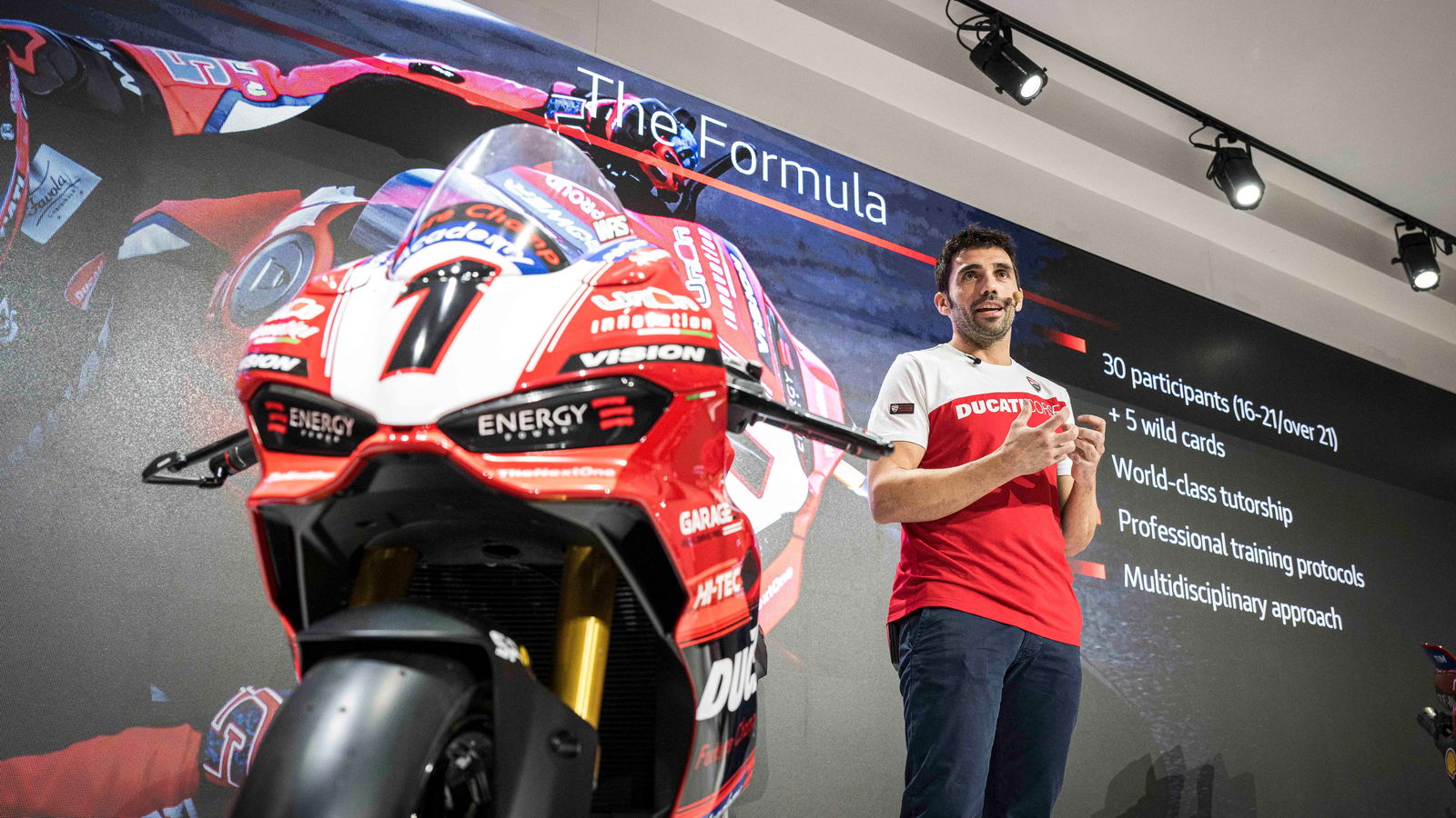 Ducati enthüllt letzte Details der neuen V2 Future Champ Academy und die Eintrittskosten