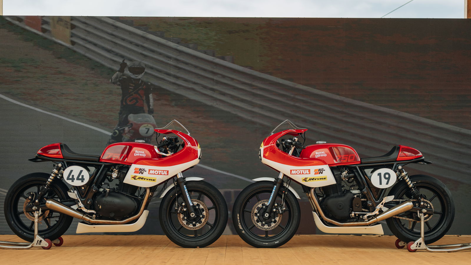 Neues Royal Enfield Continental GT-R 750-Konzept bei Motoverse gesichtet