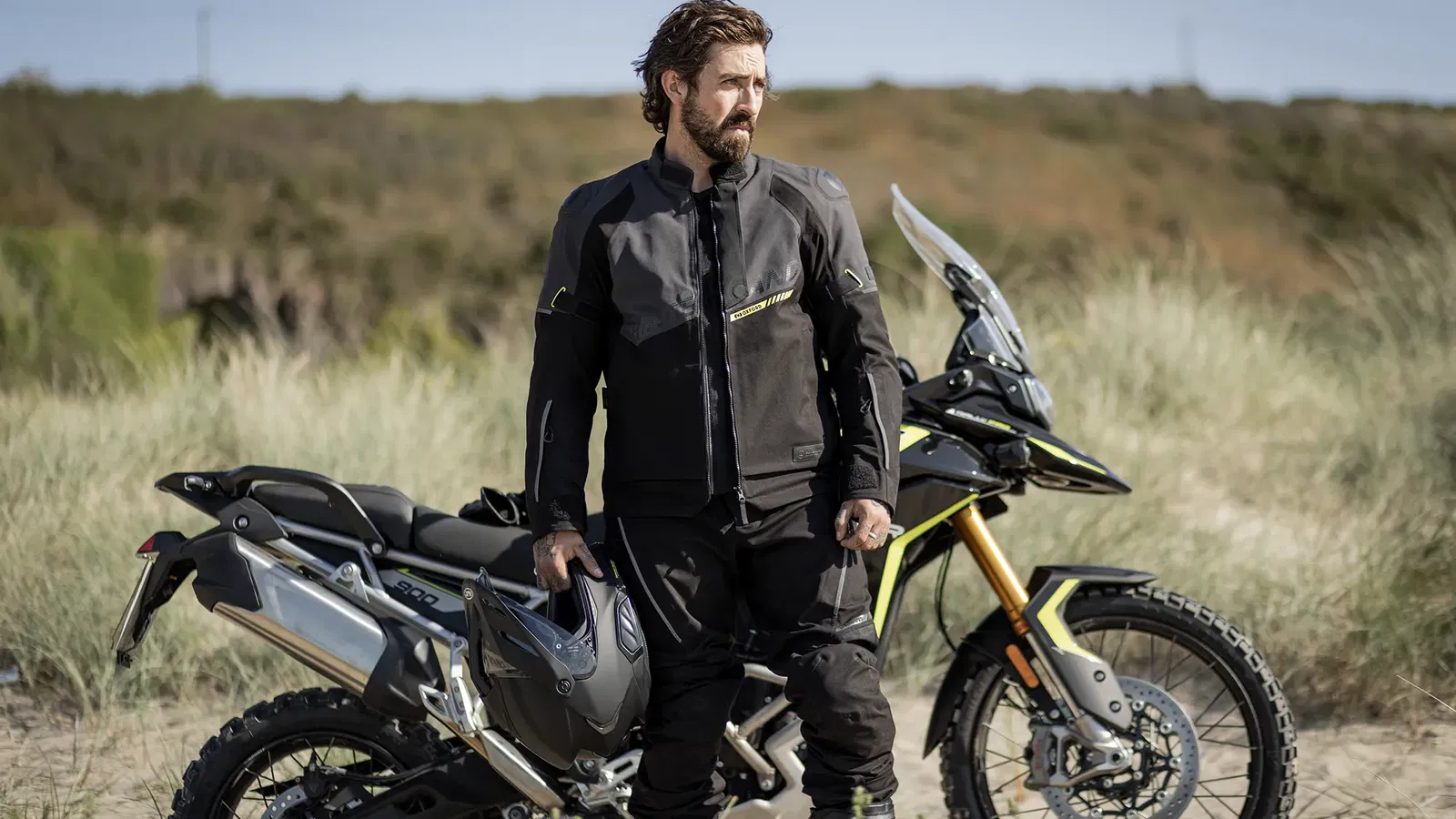 Oxford Products stellt die Jacke und Hose Hinterland 2.0 vor