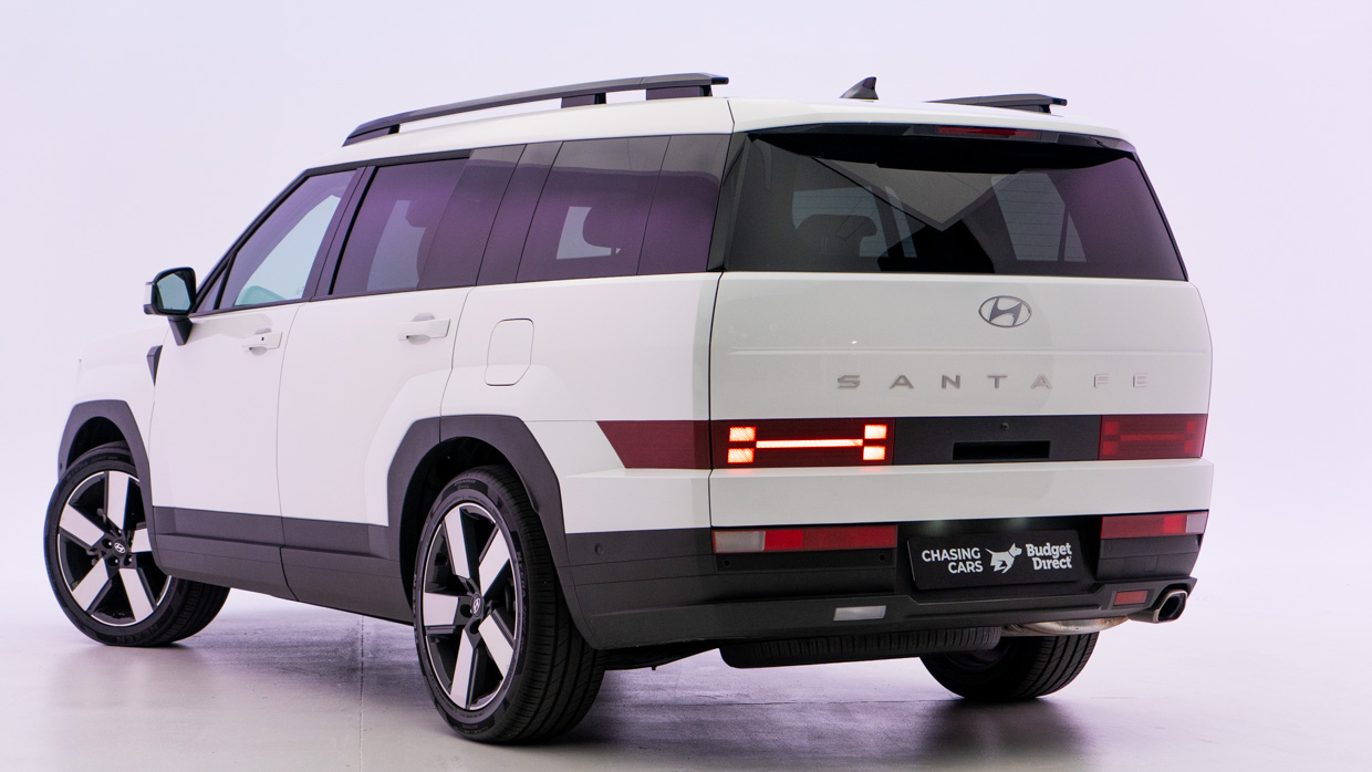 2025 Hyundai Santa Fe hinten 3-4