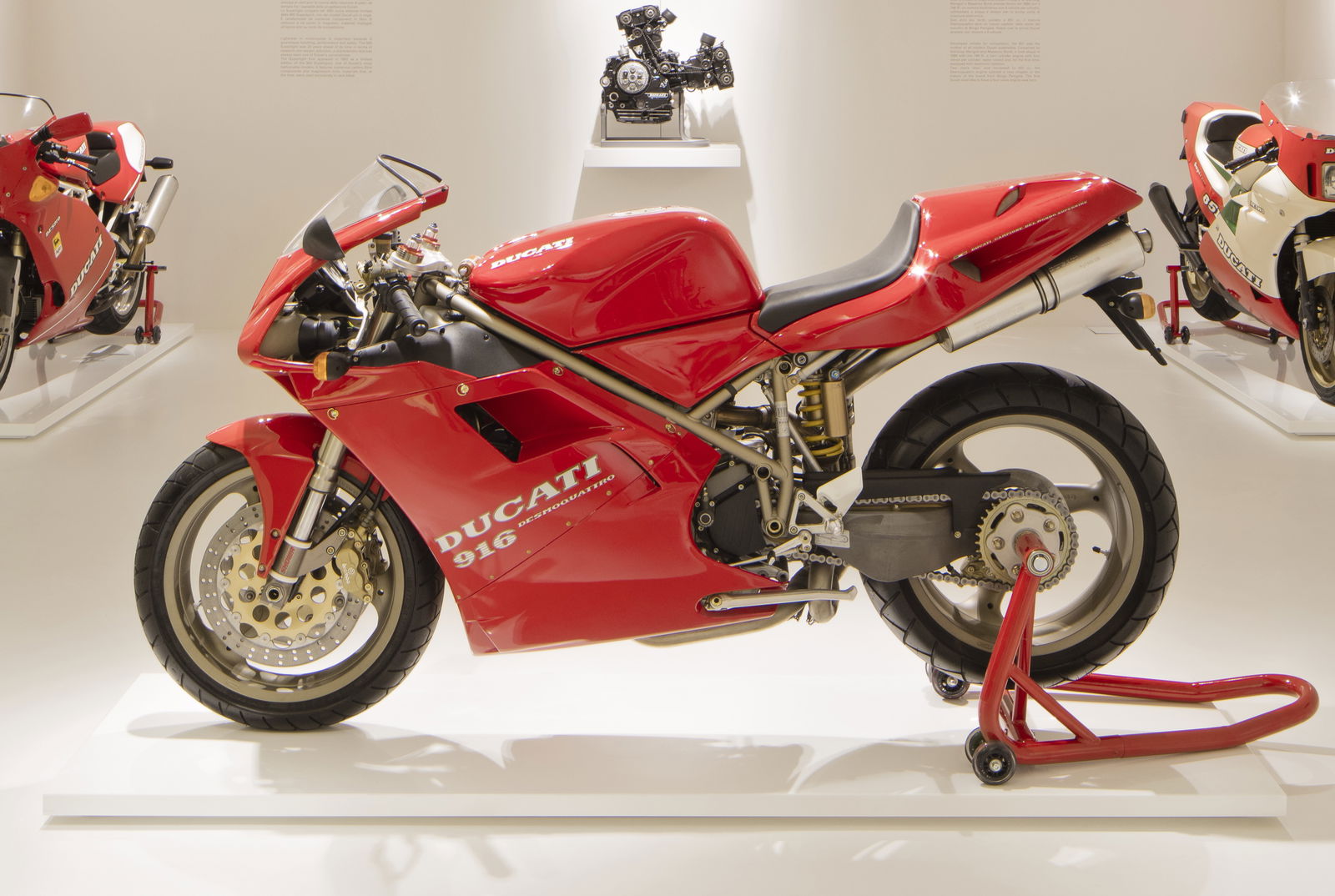Die Ducati 916