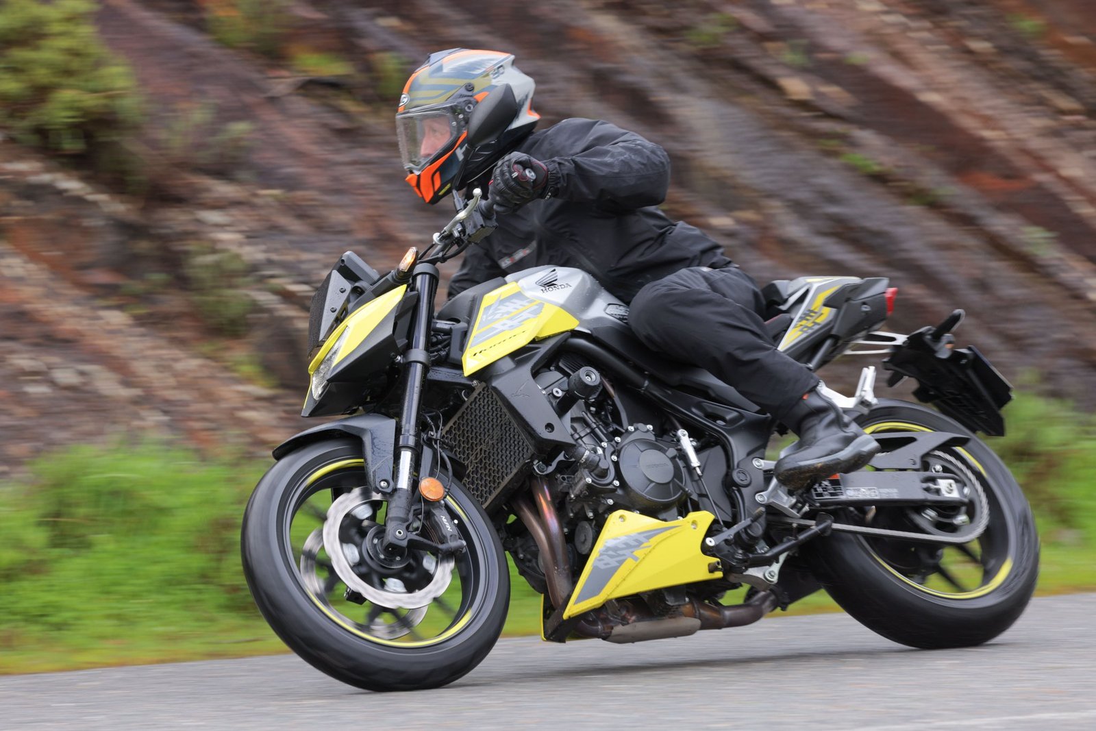 2026 Honda CB750 Hornet E-Kupplung