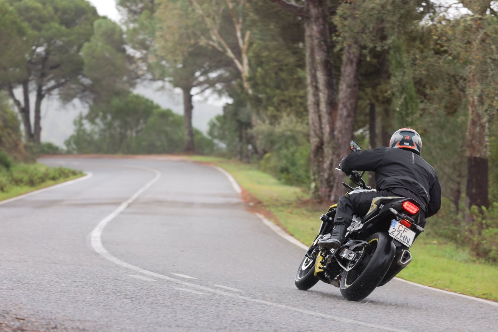2026 Honda CB750 Hornet E-Kupplung
