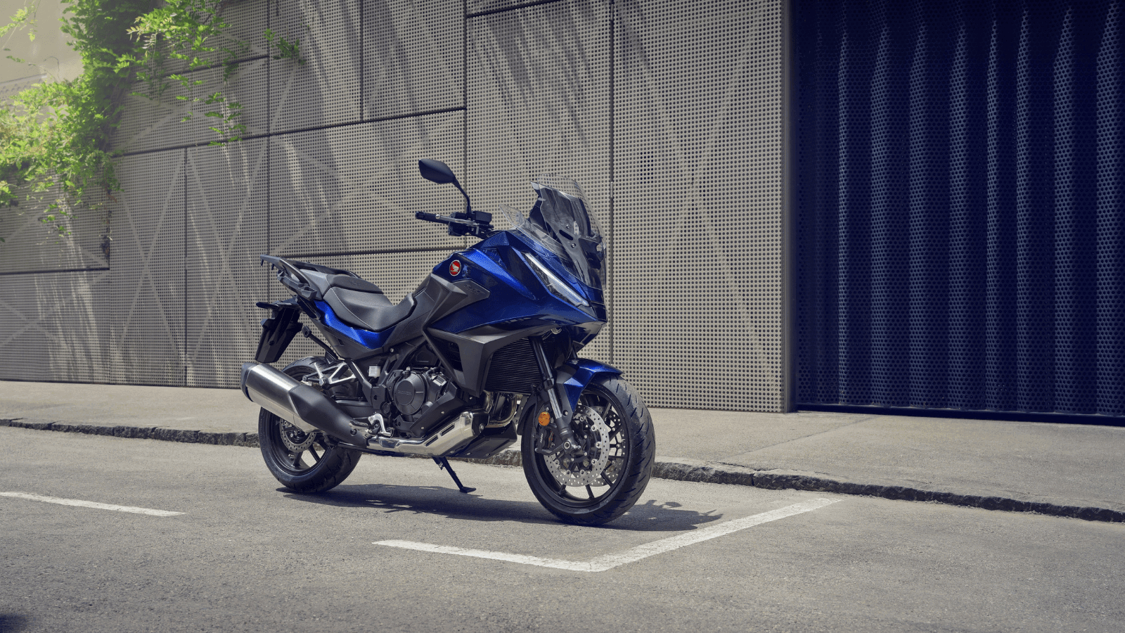 2025 Honda NT1100
