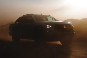 Mitsubishi Triton Raider bestätigt, aber wird er eher ein Rivale für den Ranger Raptor oder den Hilux GR Sport sein?