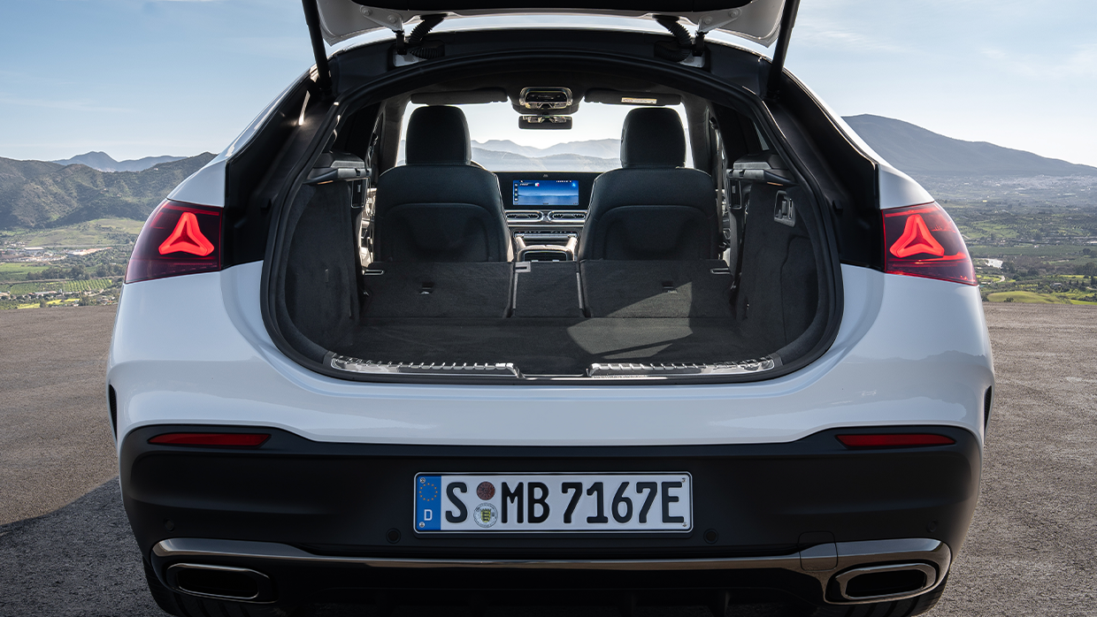 mercedes_gle_coupe_2026_boot