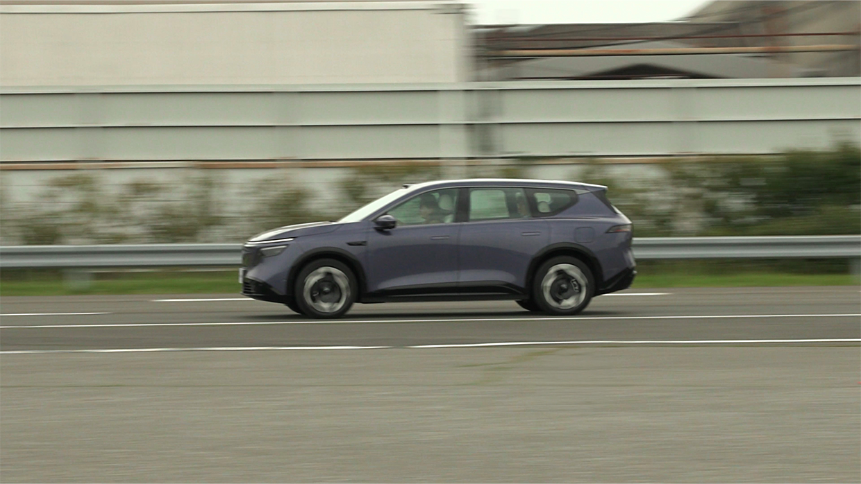 nissan_nx8_2026_13