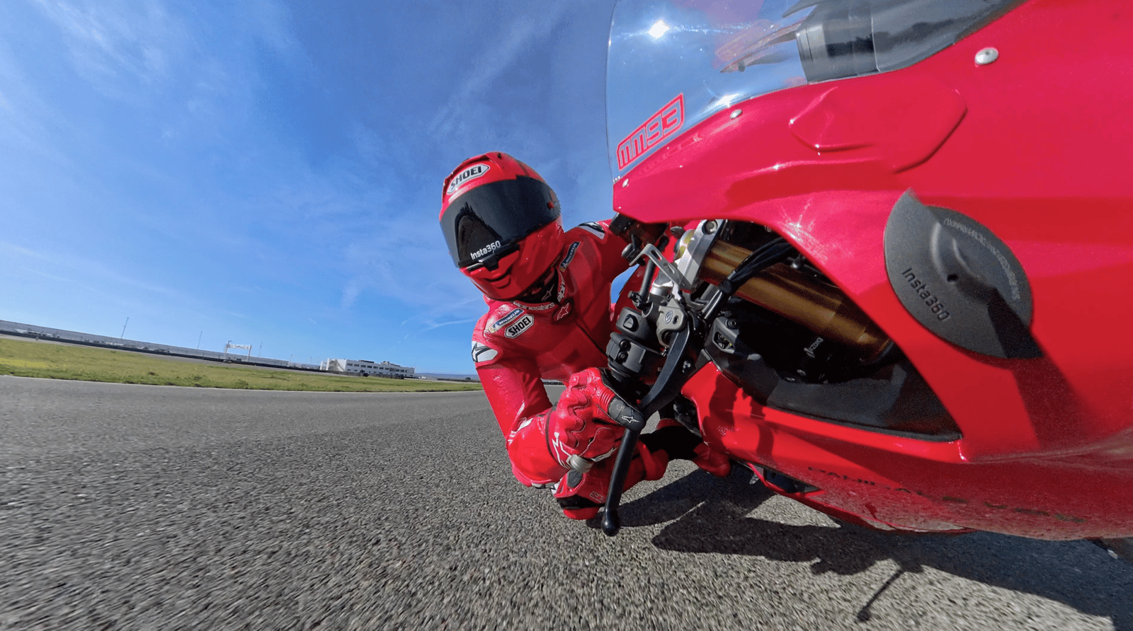 Marc Marquez auf seinem Panigale V2 S Trainingsrad