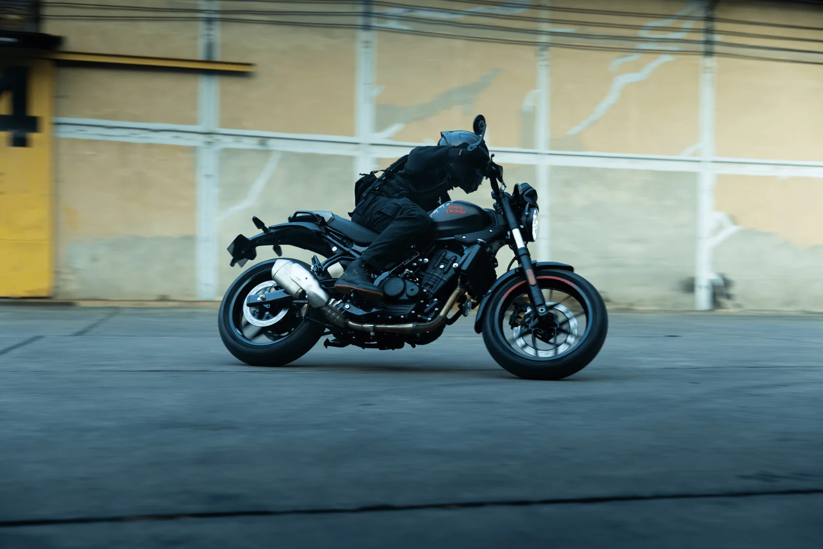 Royal Enfield Guerrilla 450 Apex