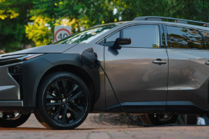 Toyota bZ4X Touring 2026: Das EV-Flaggschiff mit Kombikarosserie von Big T kostet ab 69.990 US-Dollar und kann mit Kia EV6 und Skoda Enyaq mithalten