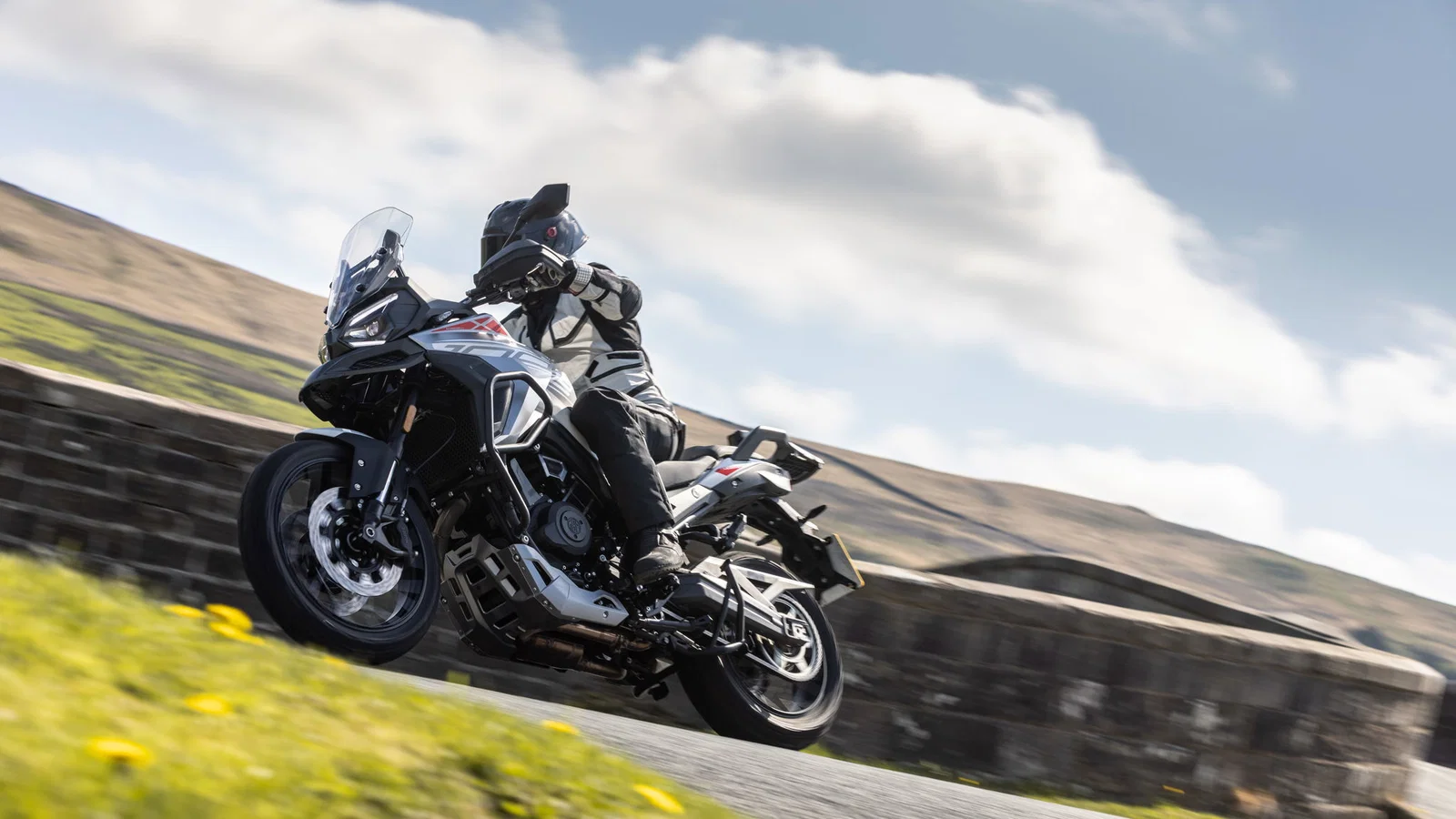 Morbidelli T1002VX - riding
