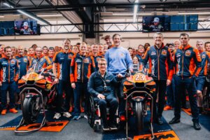 KTM schließt neuen MotoGP-Vertrag mit Tech3 ab