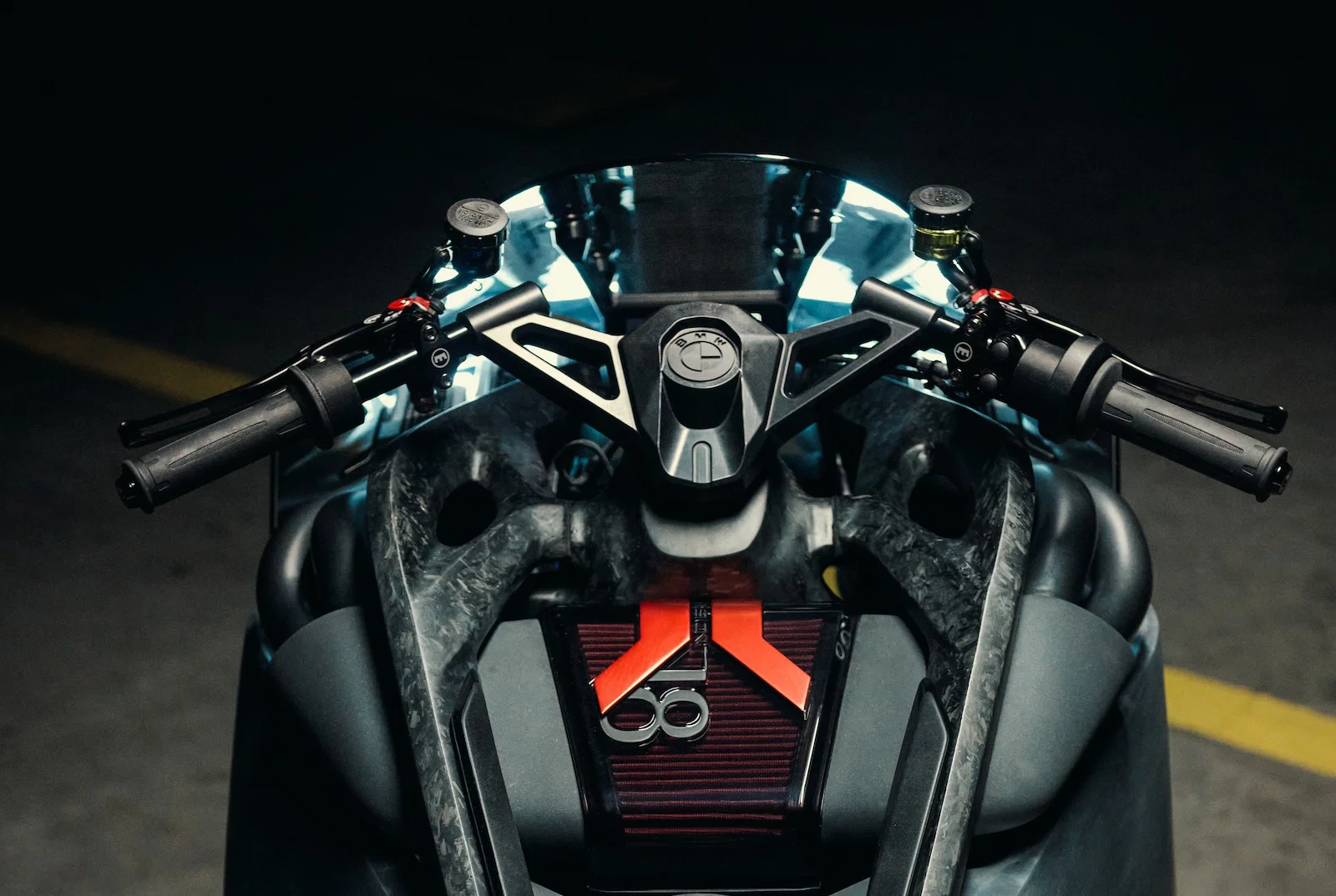 Der BMW Vision K18 – geschmiedete Kohlefaser, jemand?