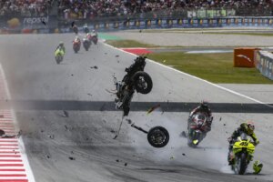 KTM-Star nimmt die MotoGP ins Visier, um das Rennen in Katalonien neu zu starten