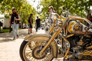 Harley-Davidson enthüllt den Social-Media-Influencer-Custom-Build-Wettbewerb „Creators Custom Clash“.