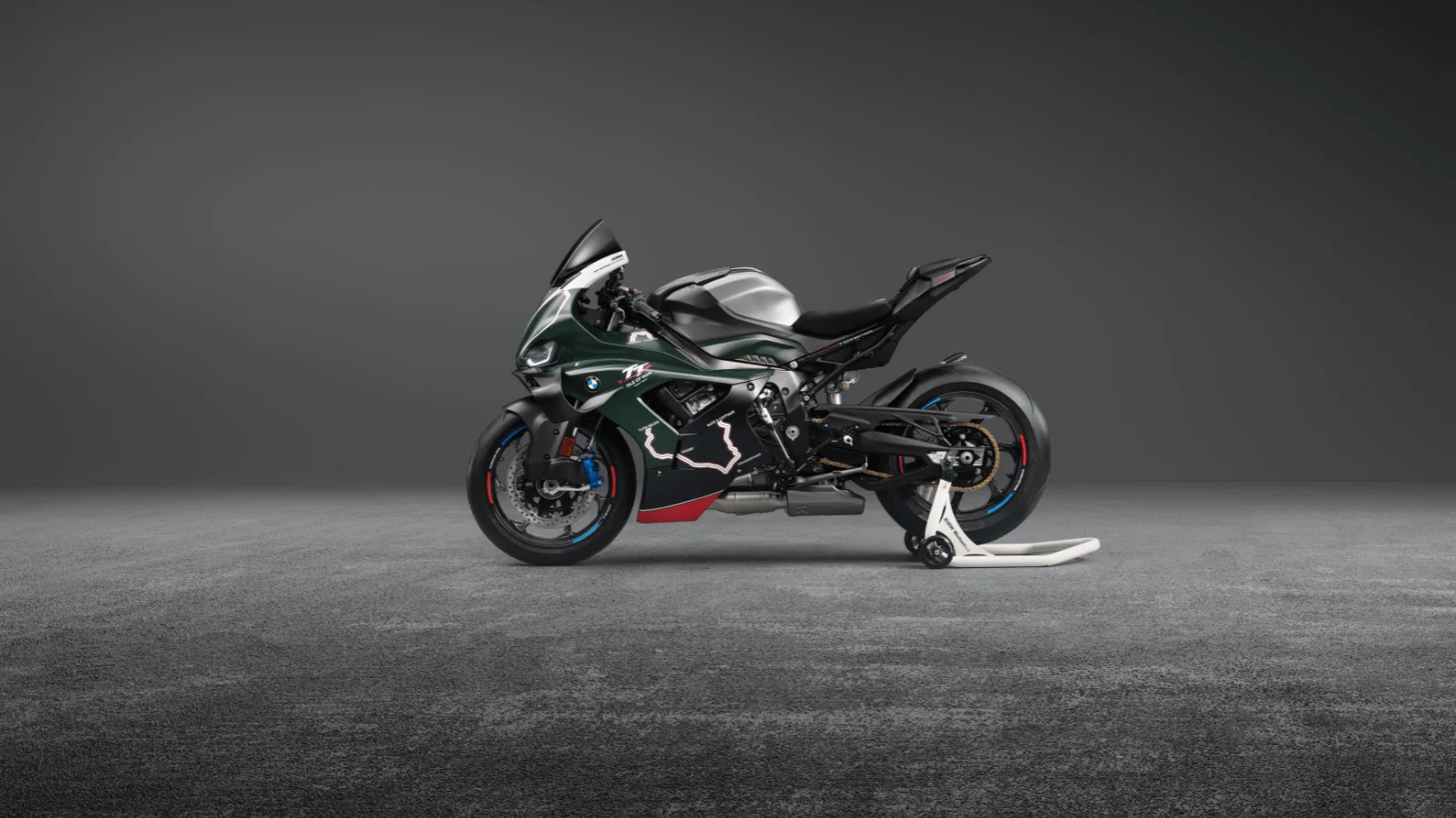 Seitenansicht der neuen TT-inspirierten BMW M1000 RR.