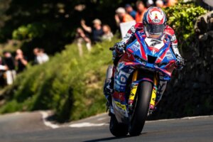 Die Organisatoren der Isle of Man TT sagen den ersten Renntag aufgrund der Wetterbedingungen ab