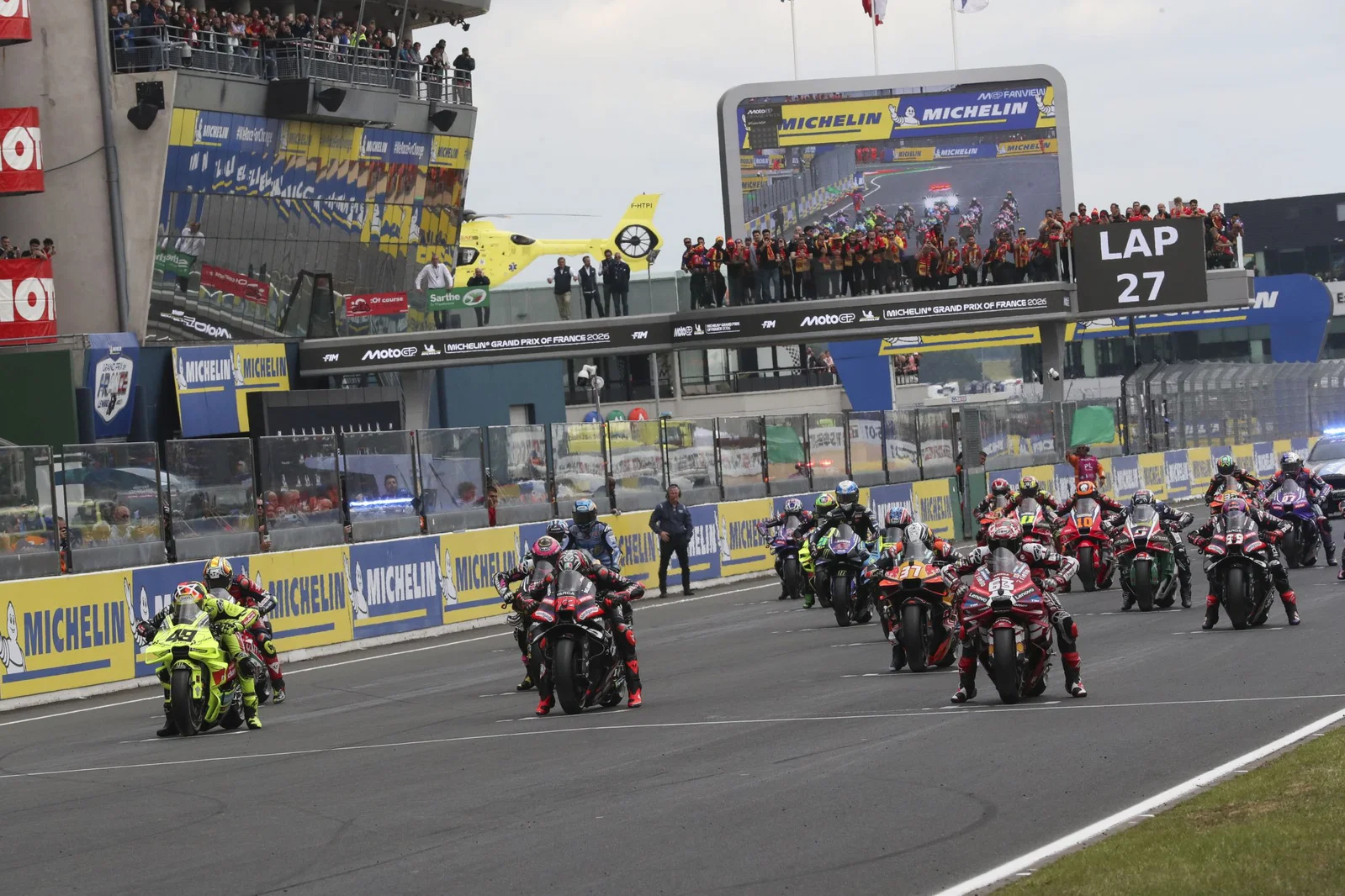 MotoGP-Start beim Frankreich-GP 2026. Bildnachweis: Gold und Gans.