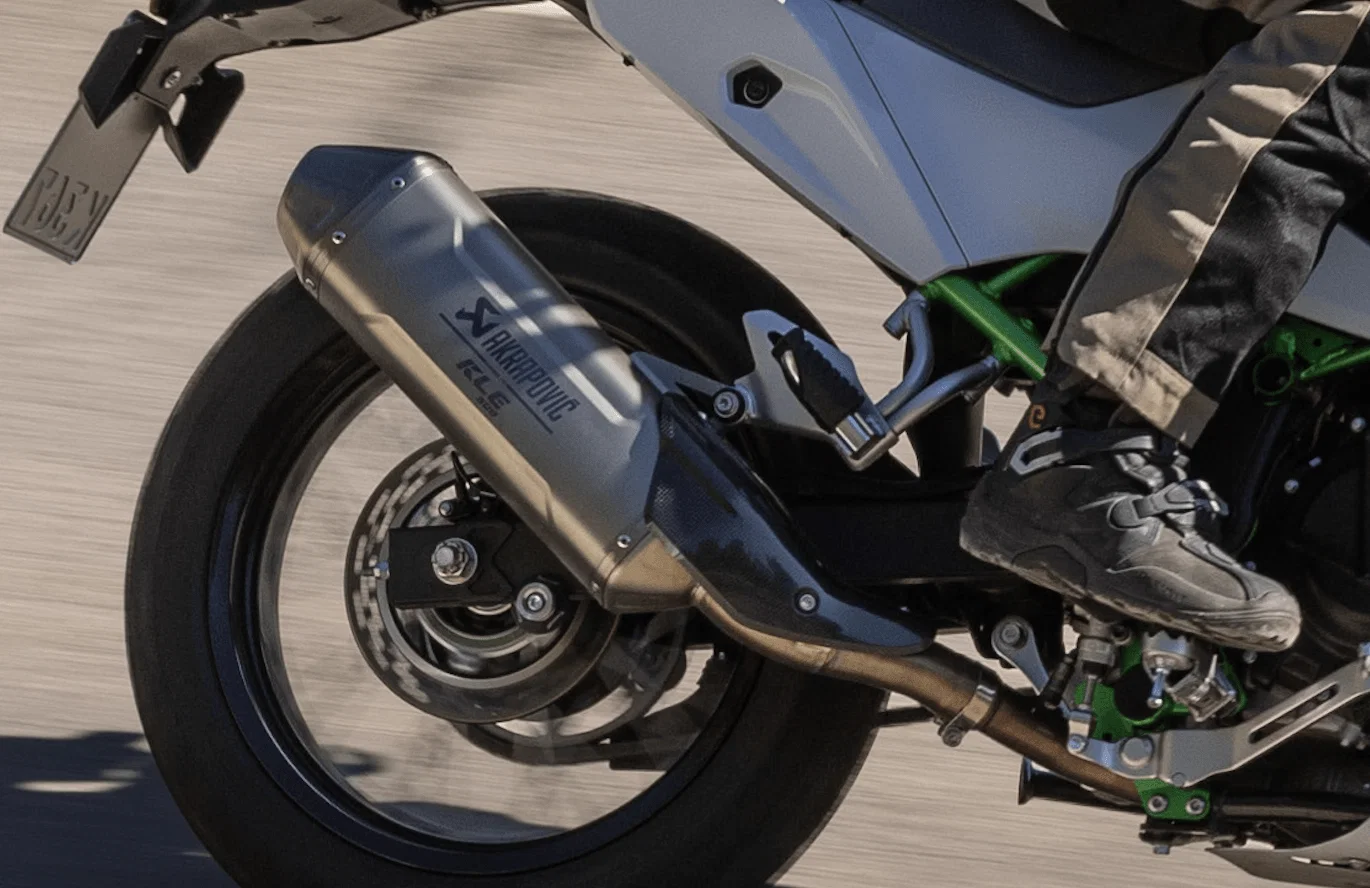 Testen der Eleveit X Privilege E-Dry Enduro-Motorradstiefel