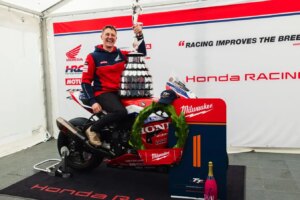 Das Preisgeld von Dean Harrison für den Sieg beim Senior Isle of Man TT-Rennen wurde bekannt gegeben