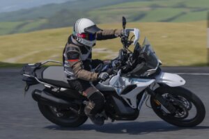 Testbericht zu Oxford Dakar Dry2Dry Air-Jacken und -Hosen
