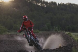Ducati Desmo450 EDS Enduro-Bike auf den Markt gebracht