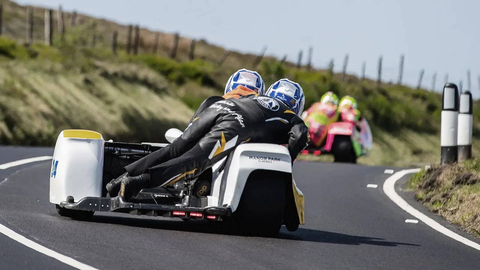 Sidecar-Team im Einsatz bei der TT 2026. Bildnachweis: Isle of Man TT.