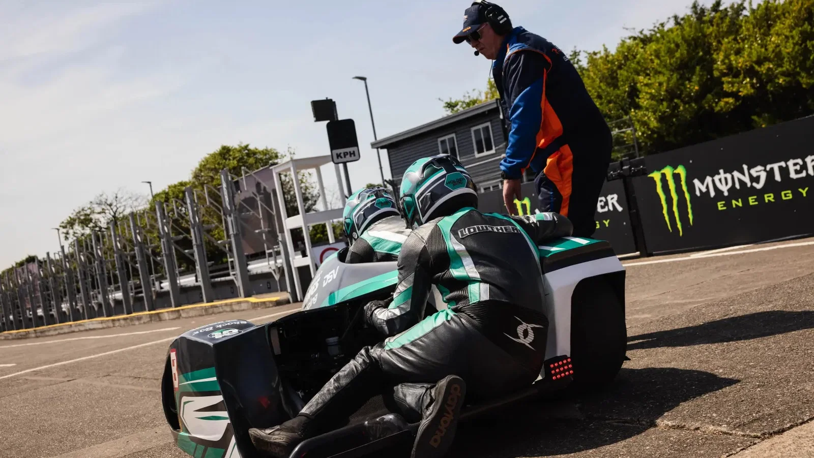 2026 Sidecar TT racing. Credit: Isle of Man TT.