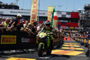Triumph Daytona 660 holt sich in Misano seinen ersten Weltmeistersieg