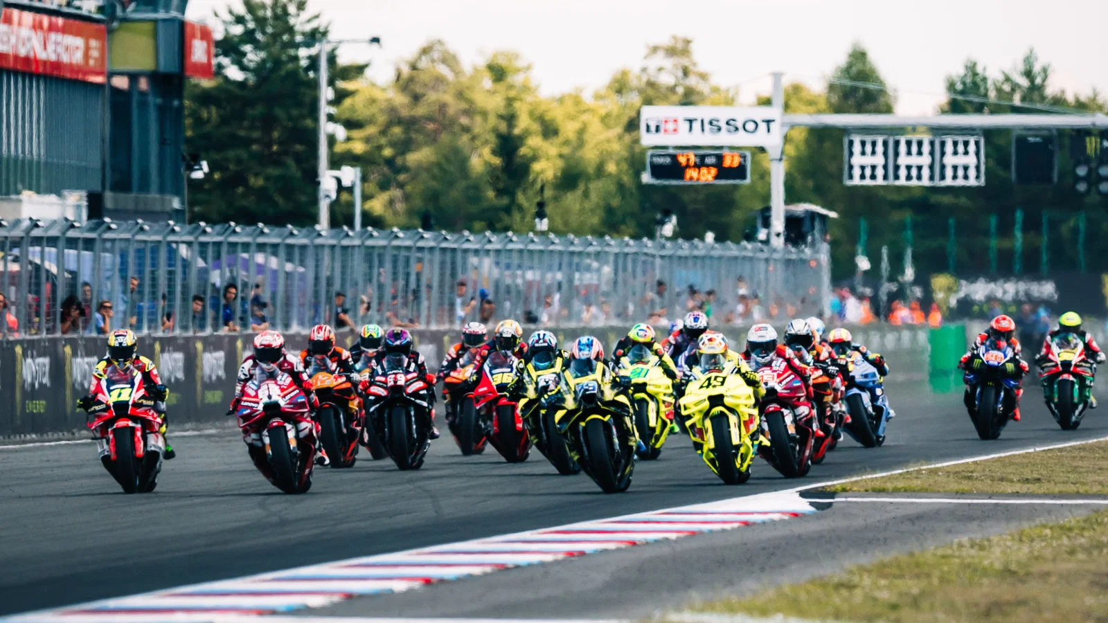 Start of a MotoGP race in Brno.