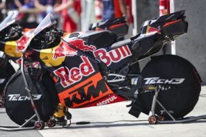 Man geht davon aus, dass die MotoGP-Motoren von KTM aufgrund der jüngsten Zuverlässigkeitsprobleme „begrenzt“ sind