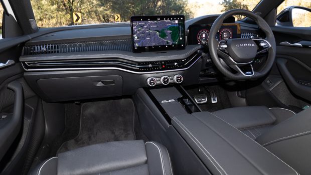Skoda Superb Sportline 2025 Innenraum 2