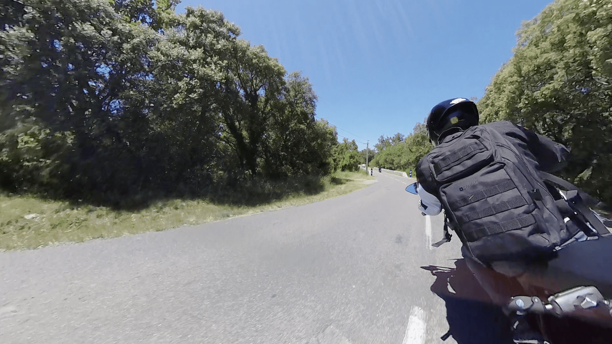 Ein Screenshot vom Akaso 360 mit Blick nach vorne