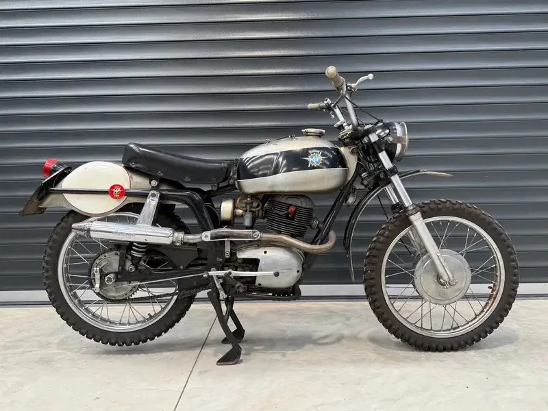 Eine MV Agusta 125 Regolarità von 1968, ähnlich der teilnehmenden – Bild: Iconic Auctioneers