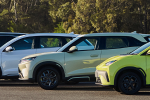 Neuwagenverkäufe im MAI 2026: Tesla Model Y erobert den Spitzenplatz, während die Verkaufszahlen chinesischer Marken Toyota und Ford stark ansteigen lassen