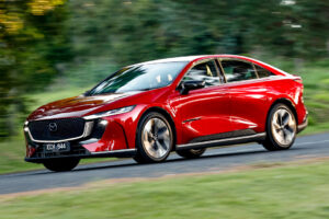 Testbericht zum Mazda 6e 2026 – Auf der Jagd nach Autos