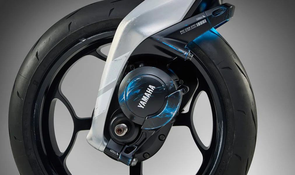 Yamahas MOTOROiD:Λ