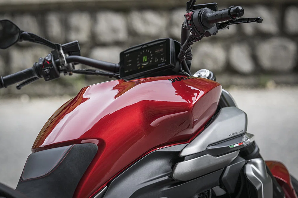 2025 XDiavel V4 – Detail