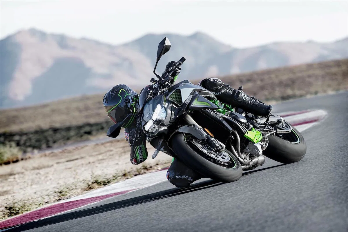 2023 KawasakiI Z H2.jpg