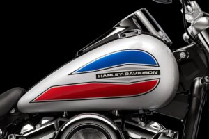 Die Kreditwürdigkeit von Harley-Davidson wurde unter Investment Grade herabgestuft, da der Turnaround-Plan auf den Prüfstand gestellt wird