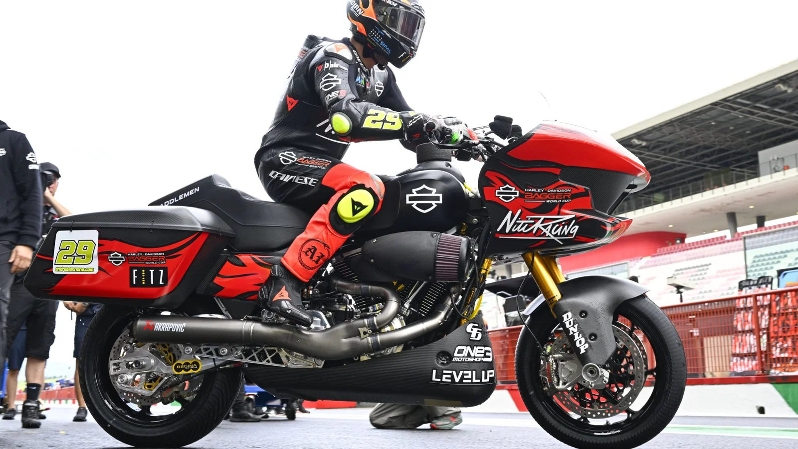 Harley-Davidson bagger at Mugello. Credit: Gold and Goose.