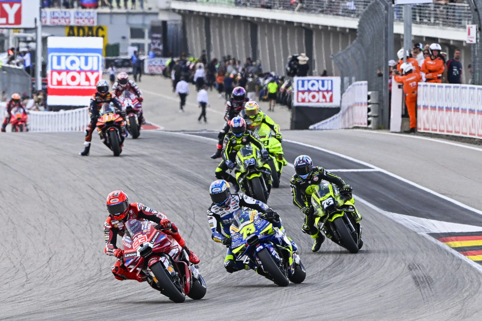 MotoGP-Rennen am Sachsenring. Bildnachweis: Gold und Gans.