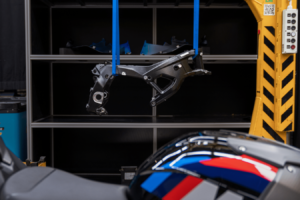 BMW M1000 RR erhält im Rahmen der 2027-Updates den M-Motorsport-Rahmen der dritten Generation