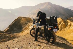 Royal Enfields Abenteuererlebnis „Himalayan Base Camp – Ladakh 2026“ gestartet